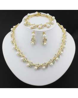 Pearl Gold Plated Clear Crystal Necklace